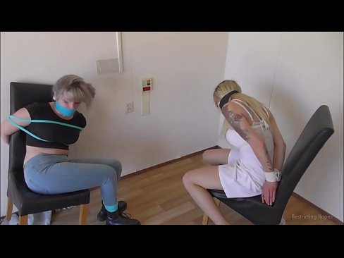 ❤️ Ovisnik / vezan i začepljen usta / djevojka u nevolji ️ Jebanje na hr.ttsex.ru ☑
